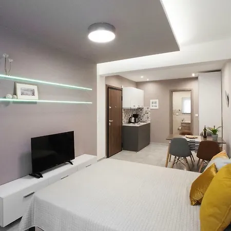 Valaoritou Rodamanthi Apartamento *